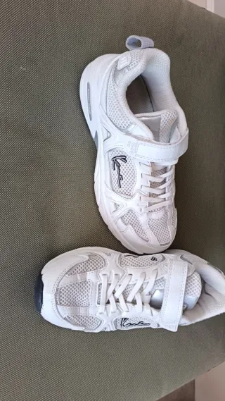 Tenis blancos niña talla 35