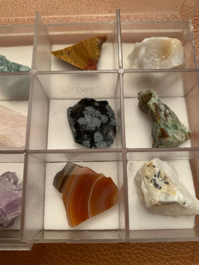 Collezione minerali assortiti