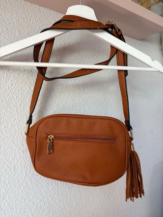 Bolso Marrón con Flecos