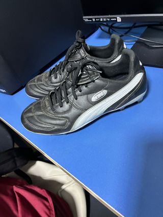 Zapatillas de tacos Puma King Fútbol
