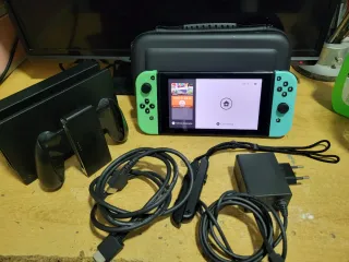 Nintendo Switch Negra y Verde