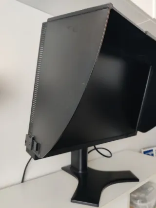 Monitor NEC SpectraView 27