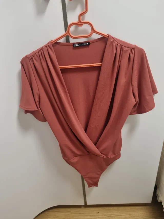 Body Zara Talla s color maquillaje