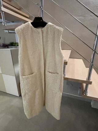 Smanicato in eco pelliccia