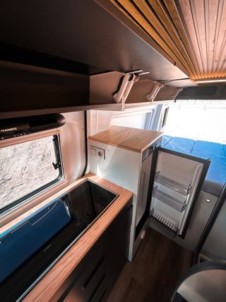 Camper Man TGE 3.180 4x4 2025. Todos los extras