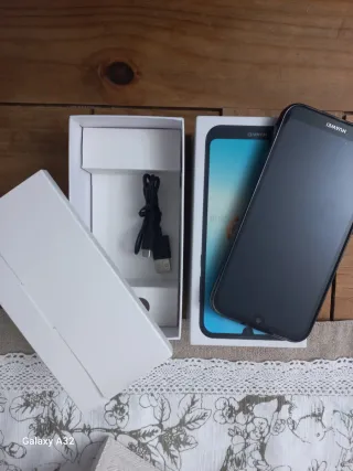 Telefono cellulare Huawei Y5 2019 nero