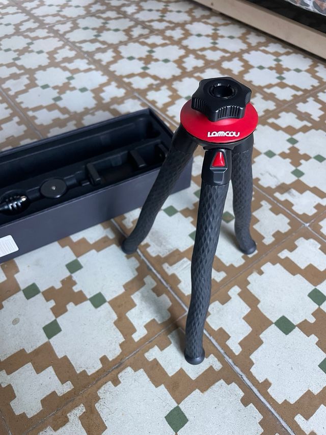 Tripod flexible lammcou
