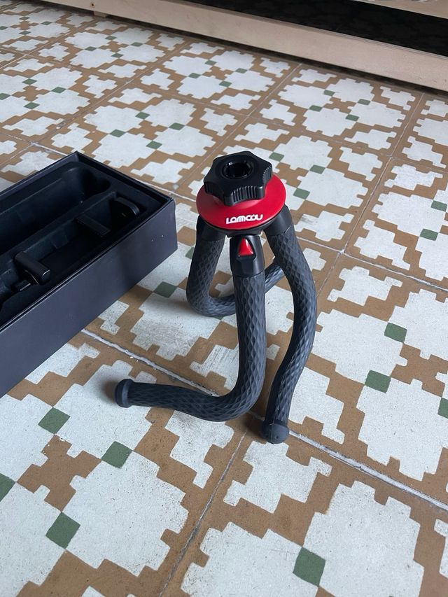 Tripod flexible lammcou