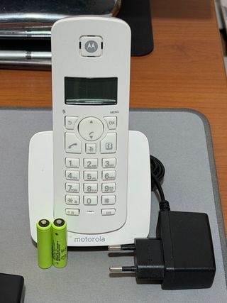 Motorola C403E Trio White Cordless DECT Phones