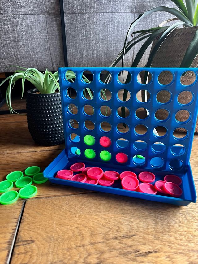 Juego 4 en Raya Clásico Azul