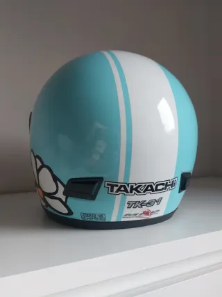 Casco de moto nuevo.
