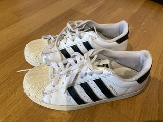 Zapatillas Adidas Superstar Niña Talla 35