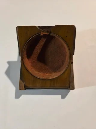 Antico porta orologio da tasca in legno