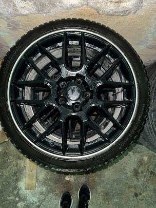 Llantas 18' montadas en Volkswagen Golf MK7