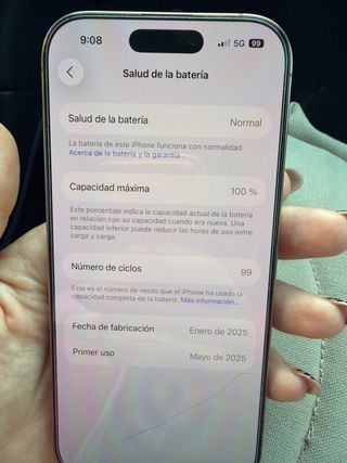 iPhone 16 Pro Dorado