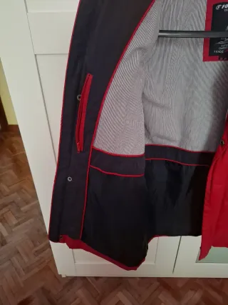 Cazadora Forescast Roja