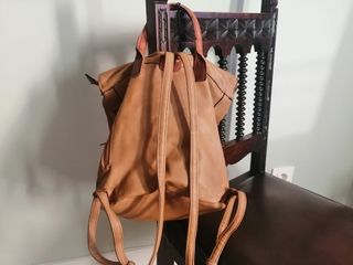Mochila Libero color Camel  Cuero