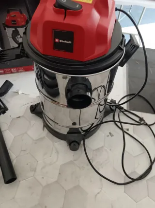 Einhell Aspirador Sólido/Líquido TC-VC 1820 S