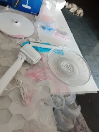 Ventilador Midea Pie 3 Velocidades
