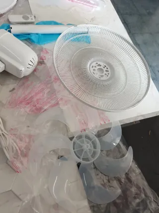 Ventilador Midea Pie 3 Velocidades