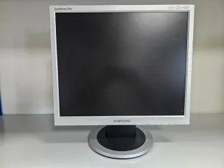 Samsung Syncmaster 710n TFT monitor