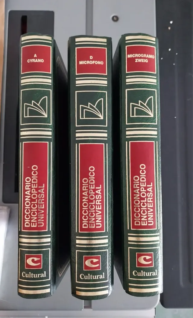 Diccionario Enciclopédico Universal Aula