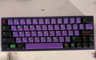 Teclado Mecánico Custom Morado y Negro