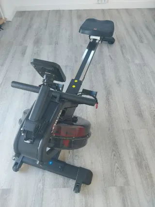 Maquina de Remo en Agua JOROTO