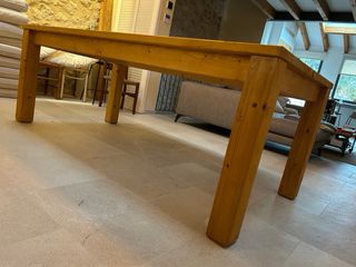 Mesa de comedor de pino macizo
