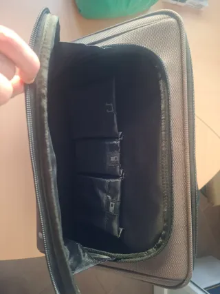 Maletín Hama para portátil. 