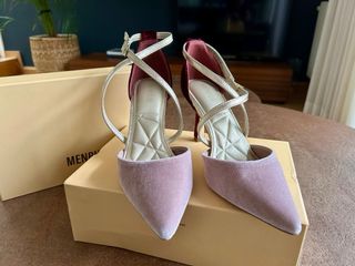 Zapatos de tacón terciopelo y piel