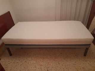 Cama articulada metálica y de tela 90cm