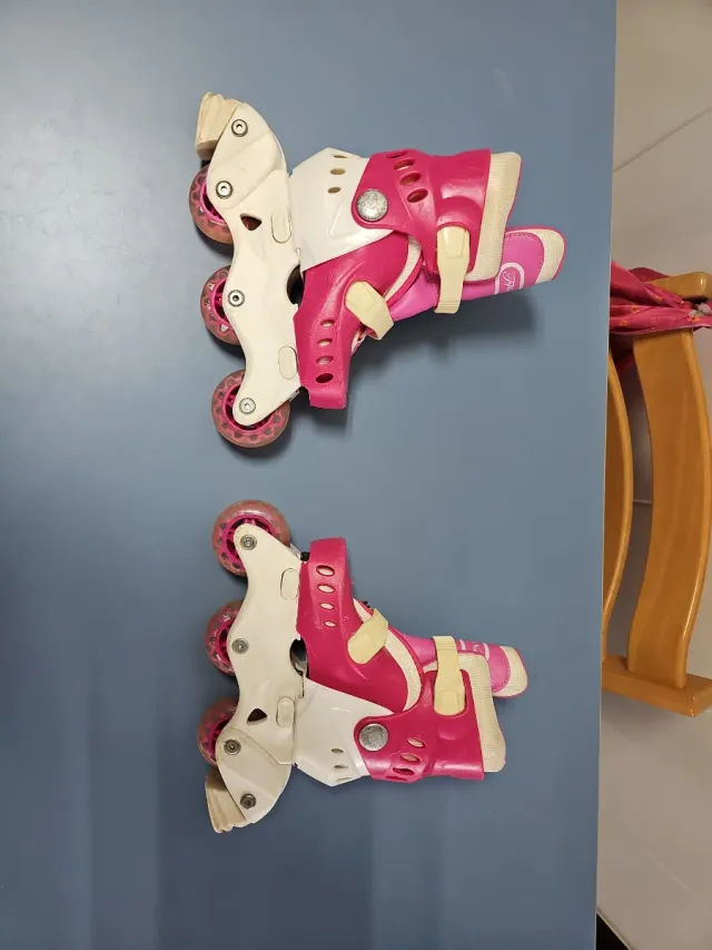 Patines en línea niña rosas