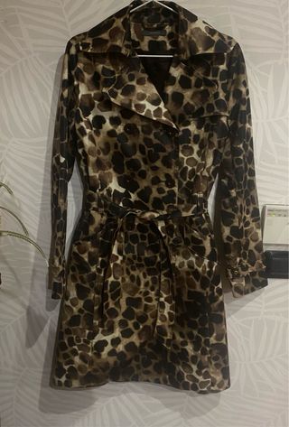 Gabardina animal print Liz Claiborne Talla S