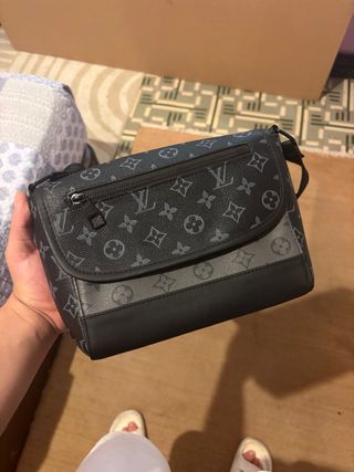 Bandolera Louis Vuitton Negra y Gris