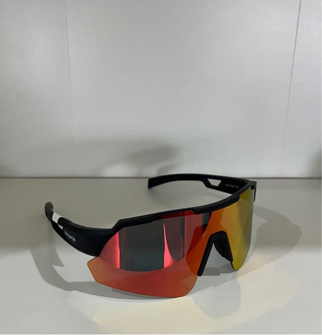 Occhiali da sole sportivi specchiati arancione