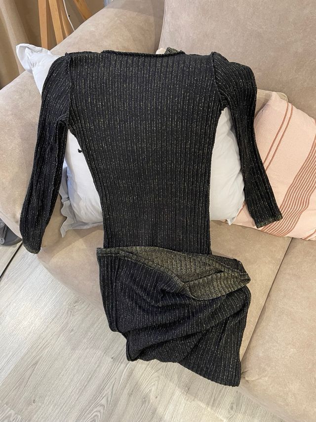 Pack de vestidos y demás ropa de mujer