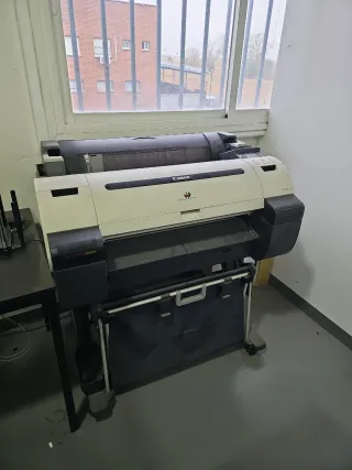 Plotter Canon IPF670