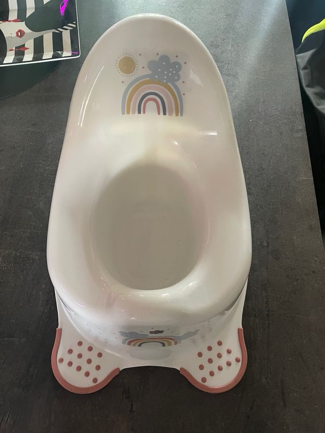 Vasino per bambini con disegno arcobaleno