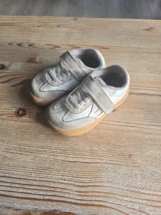 Zapatillas LEJAN Talla 25