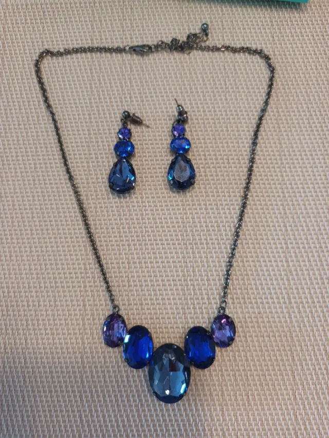 Conjunto collar y pendientes Bijoux Brigitte