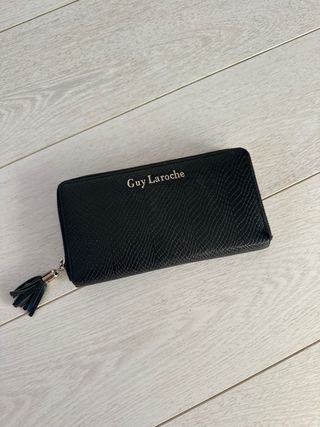 Monedero Guy Laroche Negro