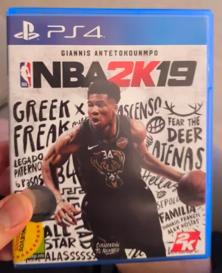 NBA 2K19 PS4 (PlayStation 4) Giannis Antetokounmpo