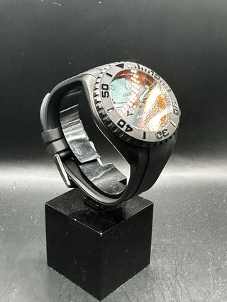 Reloj Seiko Modificado Negro/Rojo
