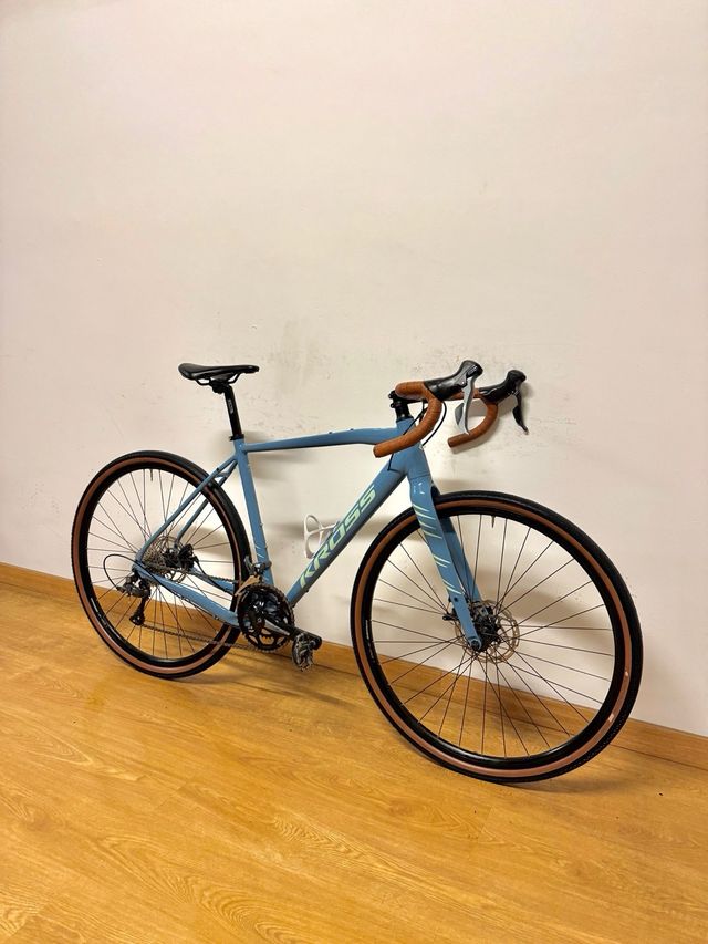 BICICLETA DE GRAVEL KROSS T-M