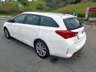 Toyota Auris 2014