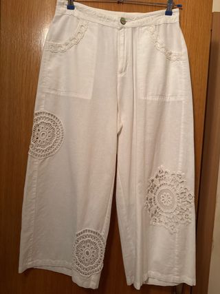 Pantalón blanco Desigual verano