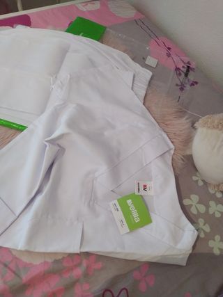 Pijama Sanitario Talla L/6 