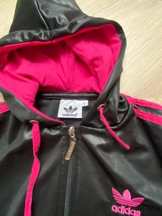 Chaqueta Adidas Chile 62 Talla S Negra y Rosa