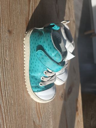 Zapatilla Feroz Talla 24